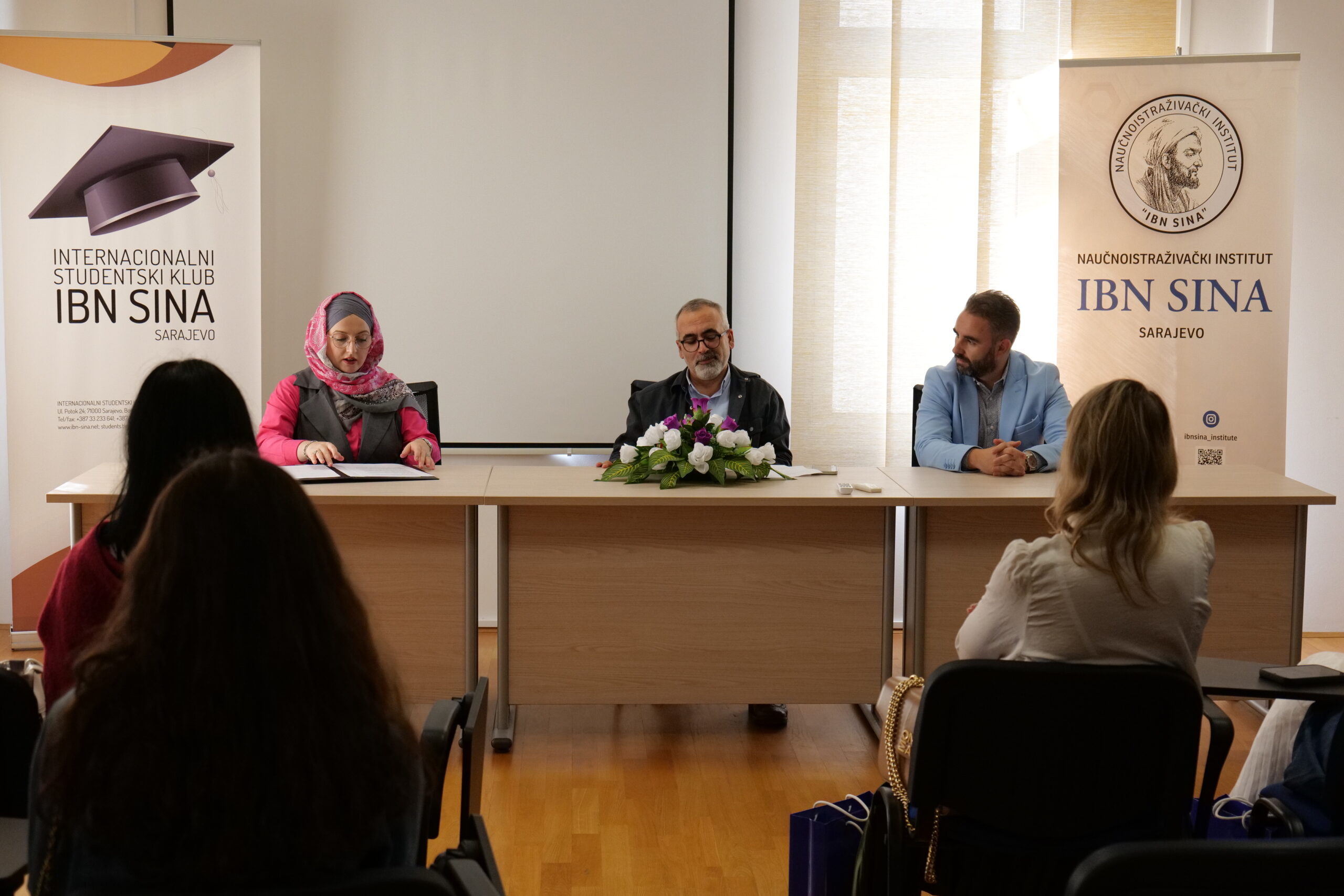 Posjeta polaznika Ljetne škole diplomatije Institutu “Ibn Sina”